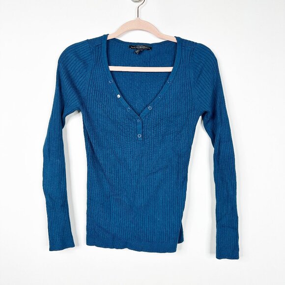 2/$30 White House Black Market Ribbed Snap Front Henley Top Ocean Blue XS #A0687 - Picture 4 of 10